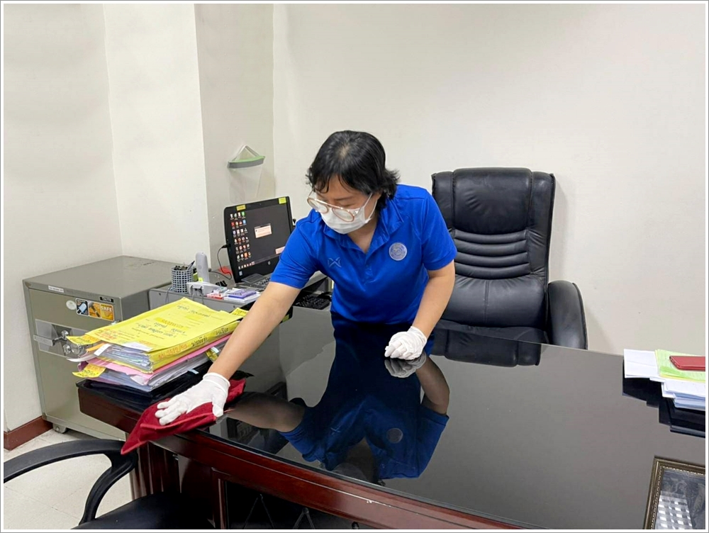 ﻿สำนักงานบังคับคดีจังหวัดอุตรดิตถ์ จัดกิจกรรม Big Cleaning Day เพื่อป้องกันการแพร่ระบาดของโรคติดเชื้อไวรัสโคโรนา 2019 (COVID-19)